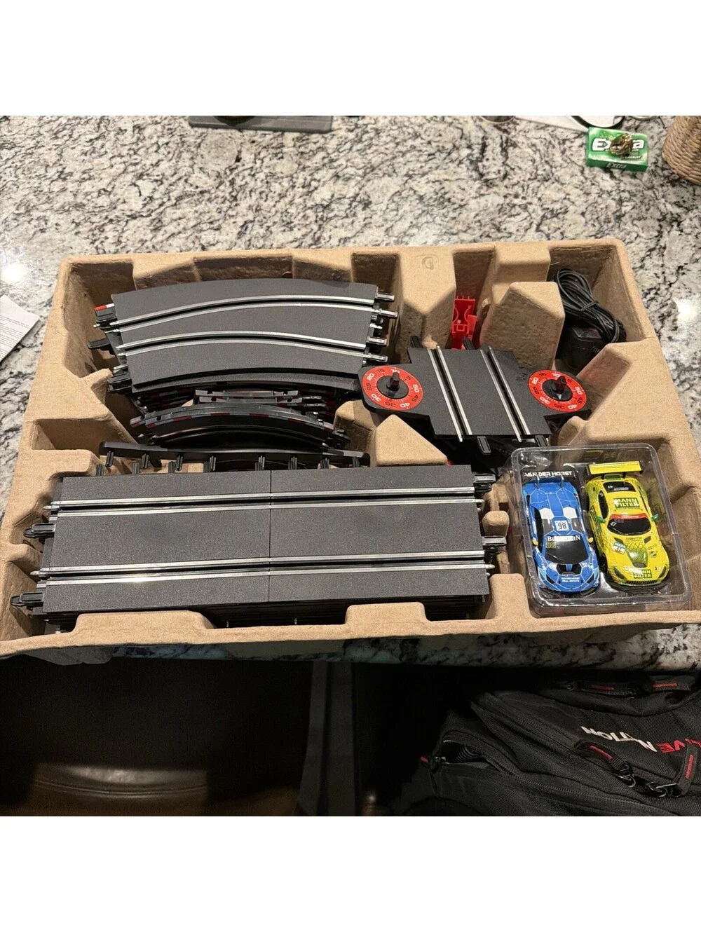 Carrera GO!!! 1:43 62522 Victory Lane Electric Powered Slot Car Racing Set